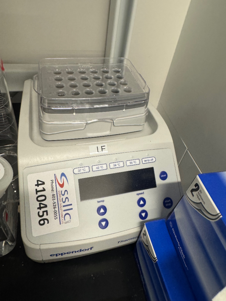 Image of Eppendorf Thermomixer Tube MIxer